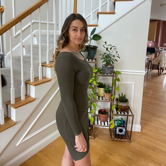 Olive Off-Shoulder Body-con Dress - Picture 1 of 7